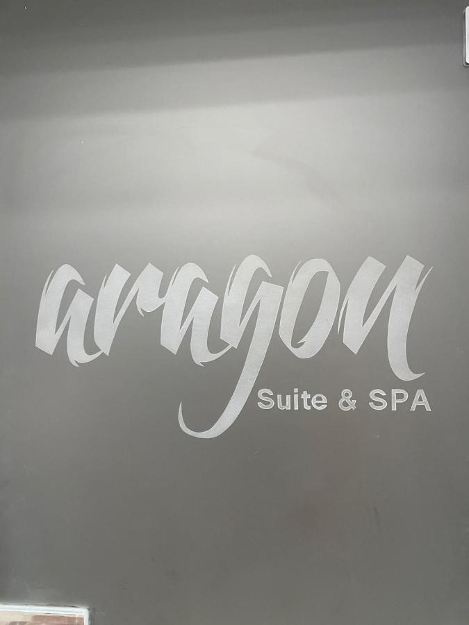 Terrazza Aragon Room And Spa Наполи Екстериор снимка