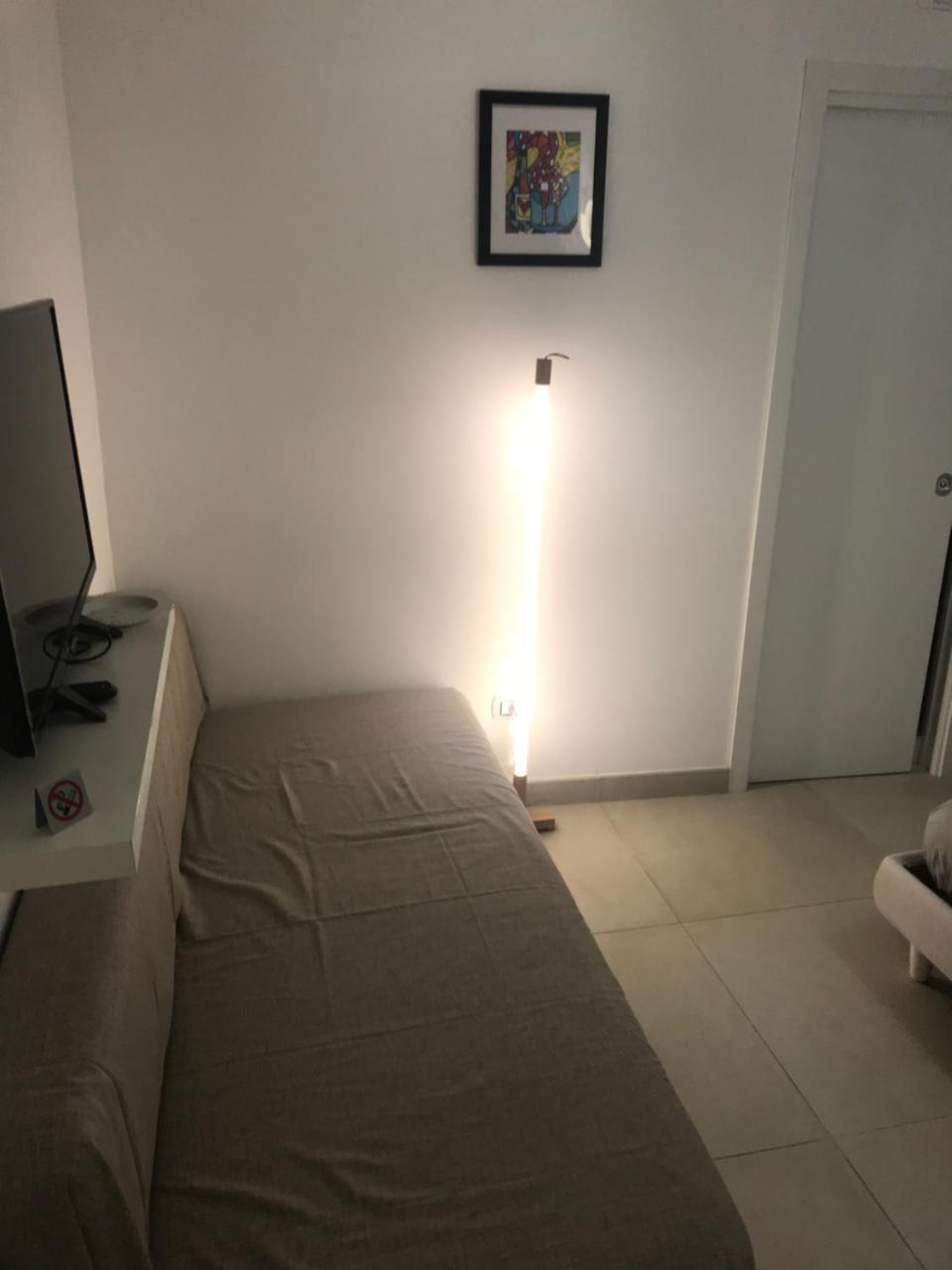 Terrazza Aragon Room And Spa Наполи Екстериор снимка